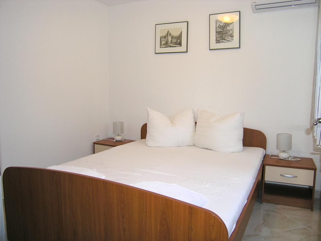 Apartment Martina Krk Town Exterior foto